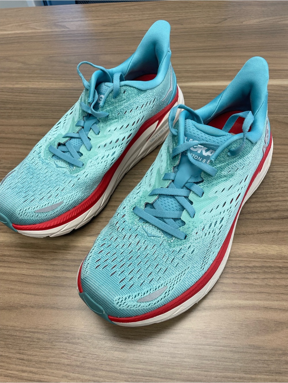 Hoka Clifton 8 Women's Teal Running Shoes with Red Accent - Picture 3 of 8